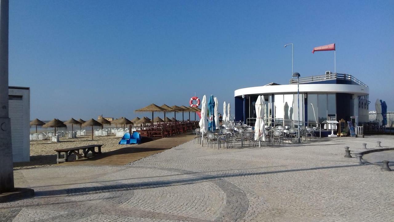 Alojamento Dias Fuzeta Bagian luar foto